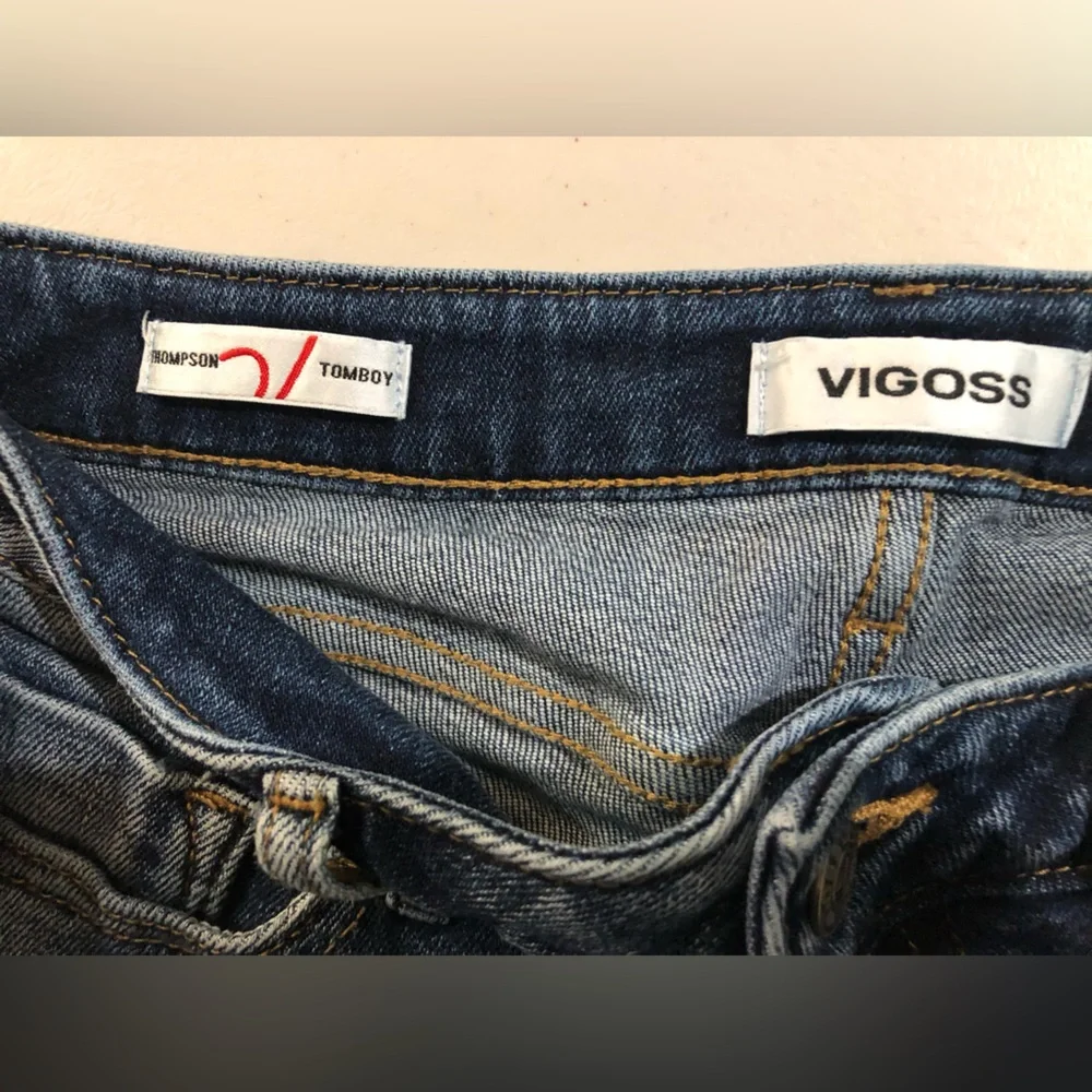 VIGOSS Thompson Tomboy Crop Relaxed Skinny Jeans